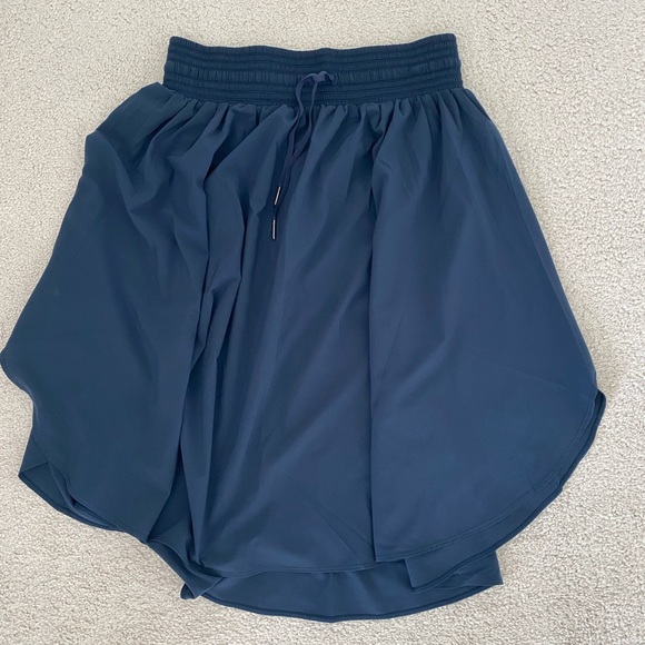 Lululemon Everyday Skirt - Blue Size 8 - Picture 3 of 5